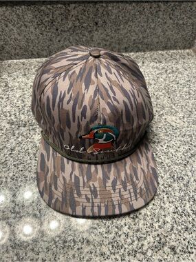 Old south Camo Duck Embroidered Snapback Hat